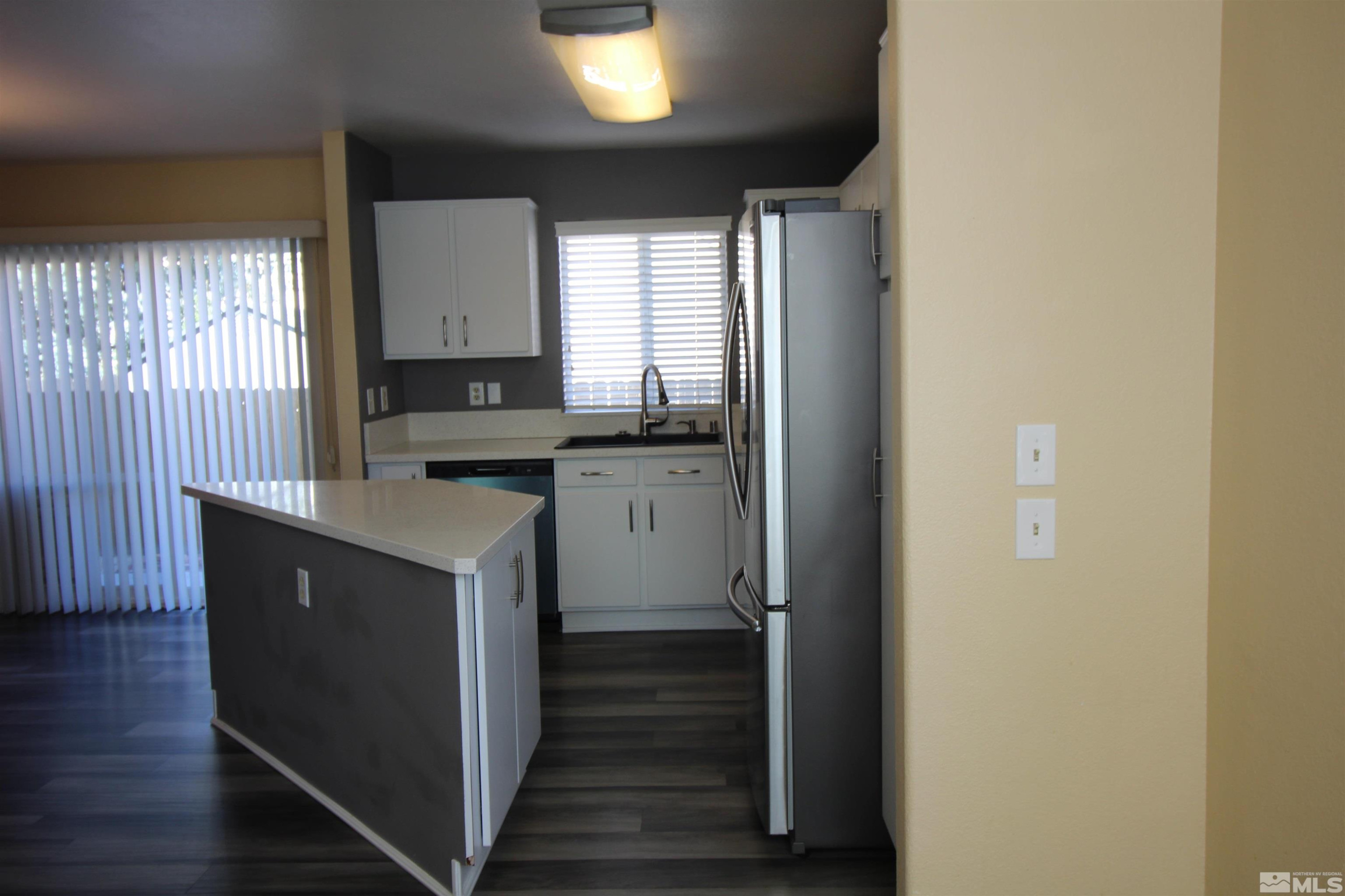 495 Len Circle Reno, NV 89511 - Photo 7 of 39 Photo 8