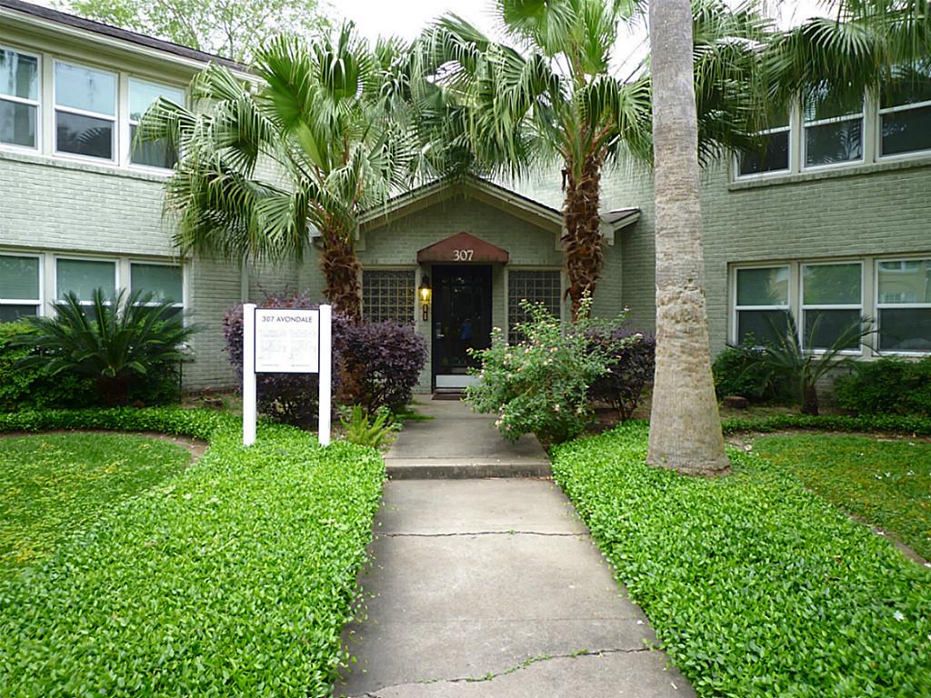 307 Avondale Street, Unit 1 Houston, TX 77006 - Photo 1 of 22 Charming, small apartment building with lots of character.