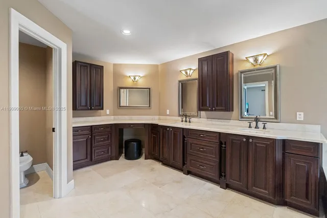 $4,200,000 | 6500 Southwest 127th Street, Pinecrest, FL 33156