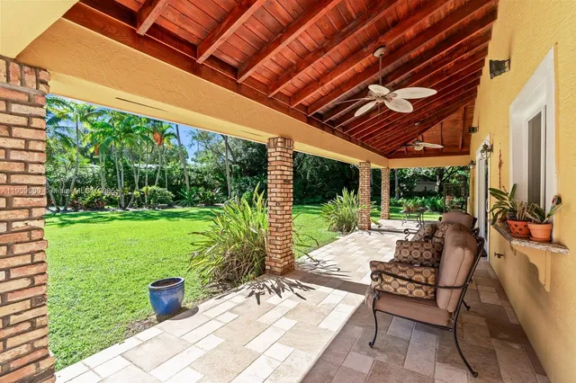 $4,200,000 | 6500 Southwest 127th Street, Pinecrest, FL 33156