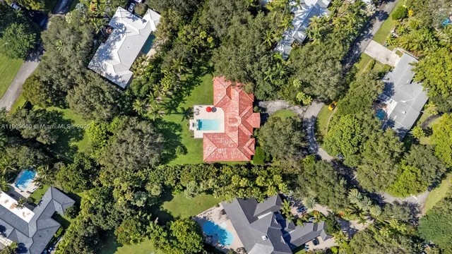 $4,200,000 | 6500 Southwest 127th Street, Pinecrest, FL 33156