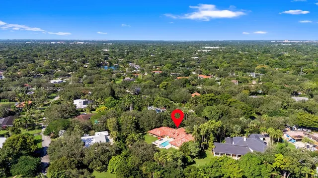 $4,200,000 | 6500 Southwest 127th Street, Pinecrest, FL 33156