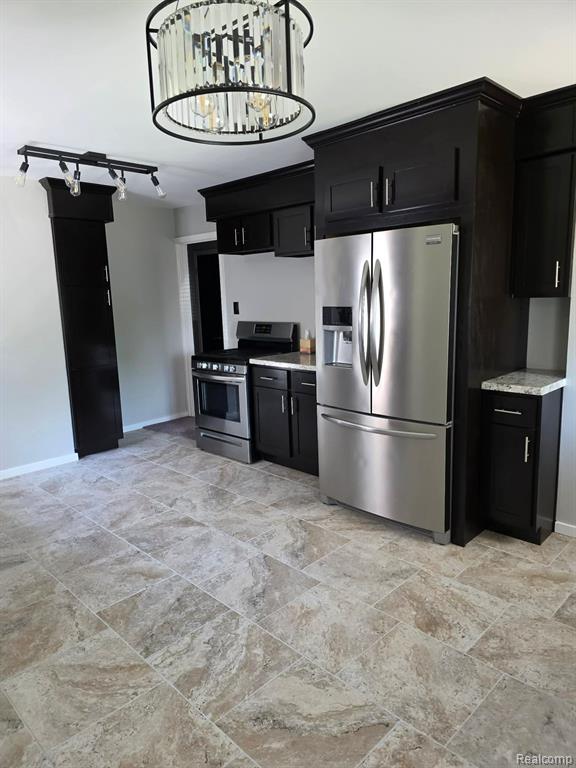 29571 Kelly Road Roseville, MI 48066 - Photo 4 of 27