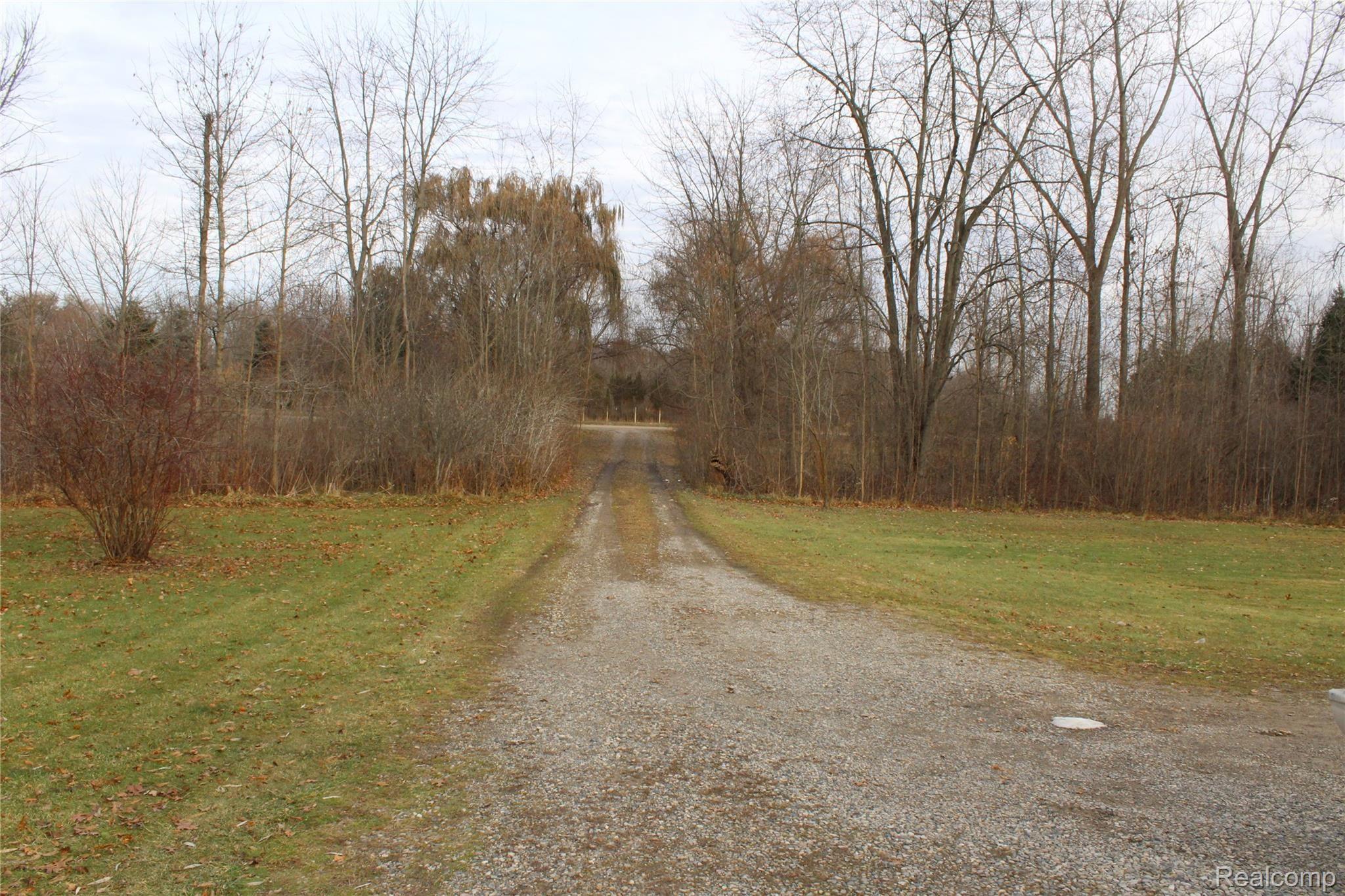 185 Coon Creek Road Allenton, MI 48002 - Photo 7 of 20 IMG_4657.JPG