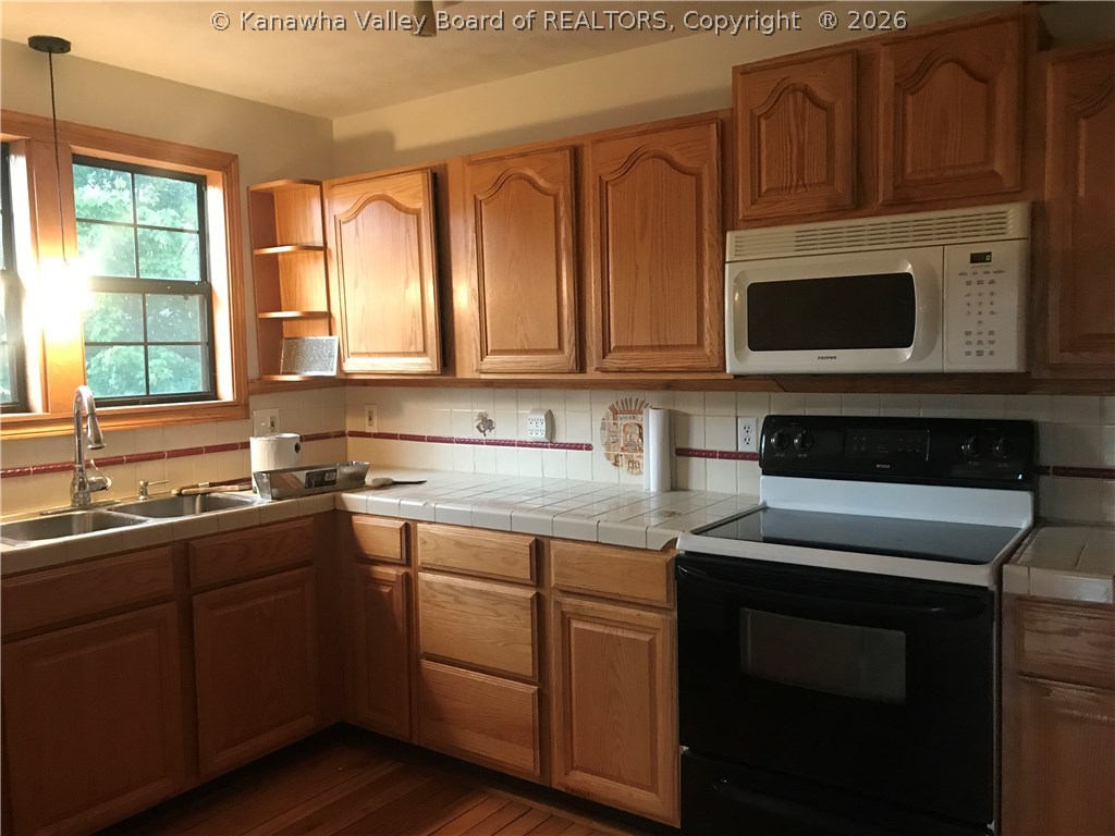 5003 Parchment Road Evans, WV 25241 - Photo 8 of 14 Gallery Image 8