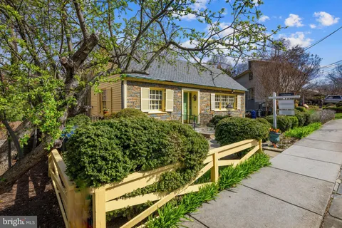 $1,400,000 | 4625 Tilden Street Northwest, Washington, DC 20016