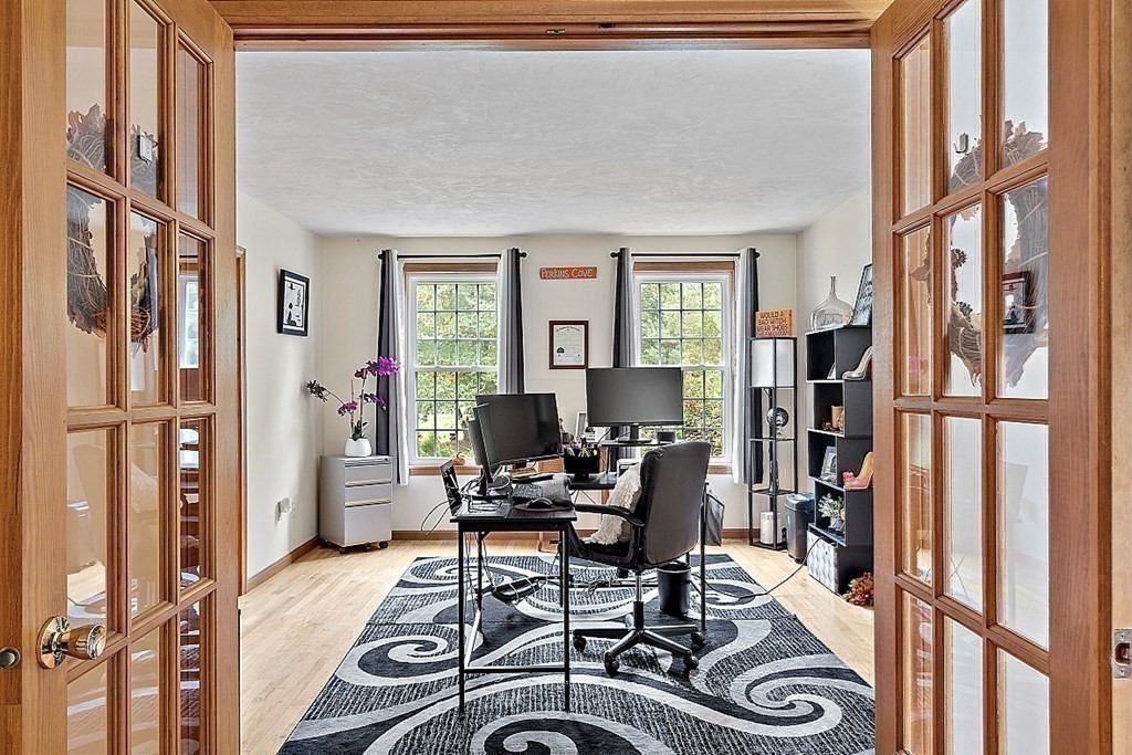 2 Jordan Road Hopkinton, MA 01748 - Photo 17 of 29