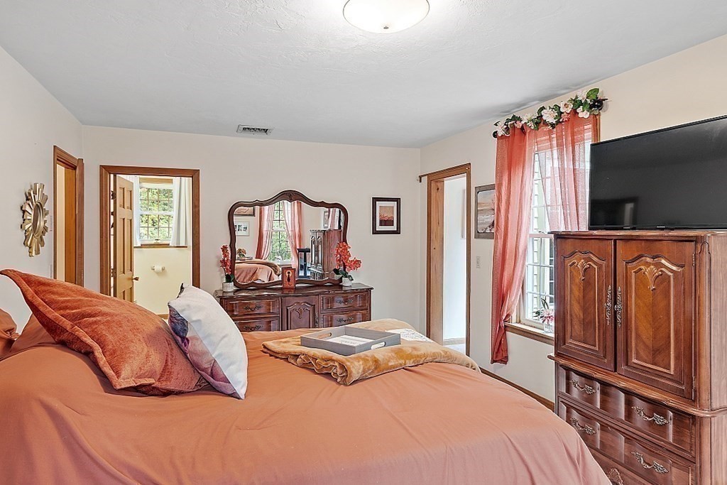 2 Jordan Road Hopkinton, MA 01748 - Photo 25 of 29