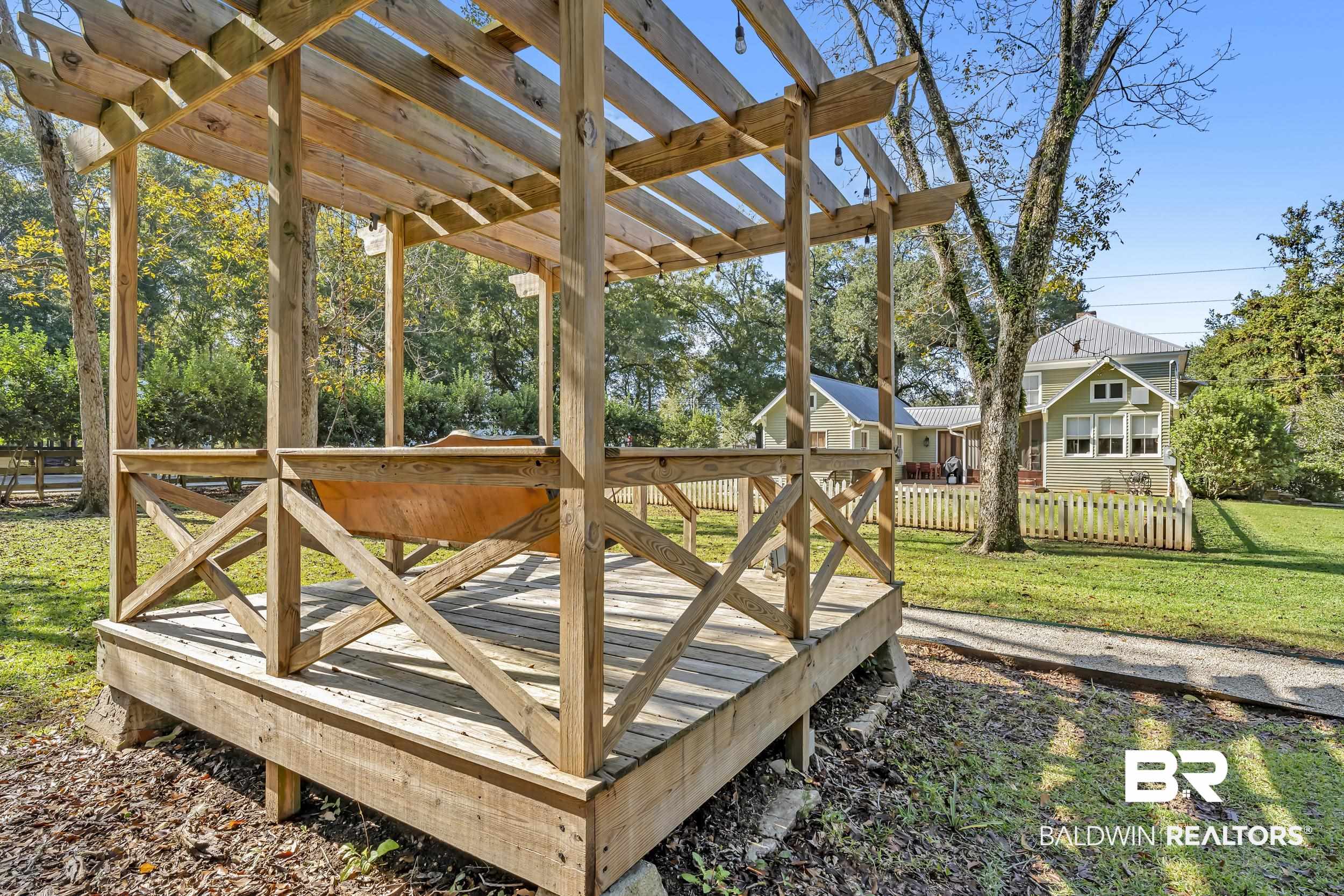 13232 Mary Ann Bch Road Fairhope, AL 36532 - Photo 53 of 79 View of deck