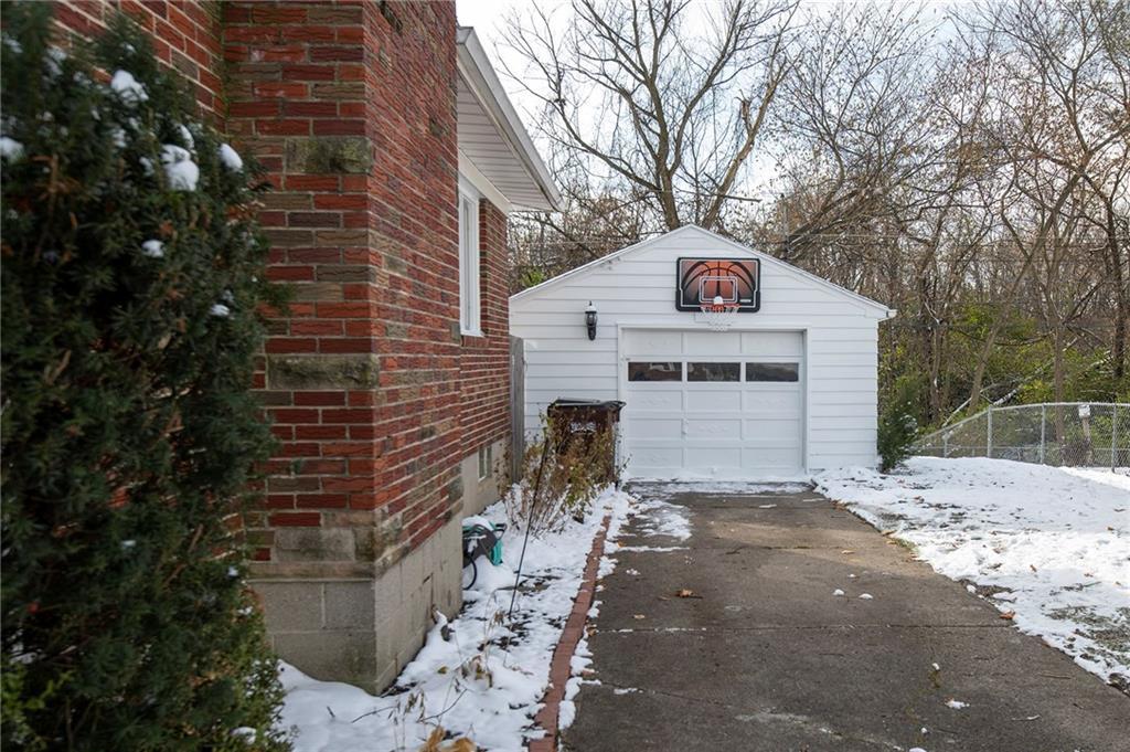 1441 Ronald Road Springfield, OH 45503 - Photo 2 of 16