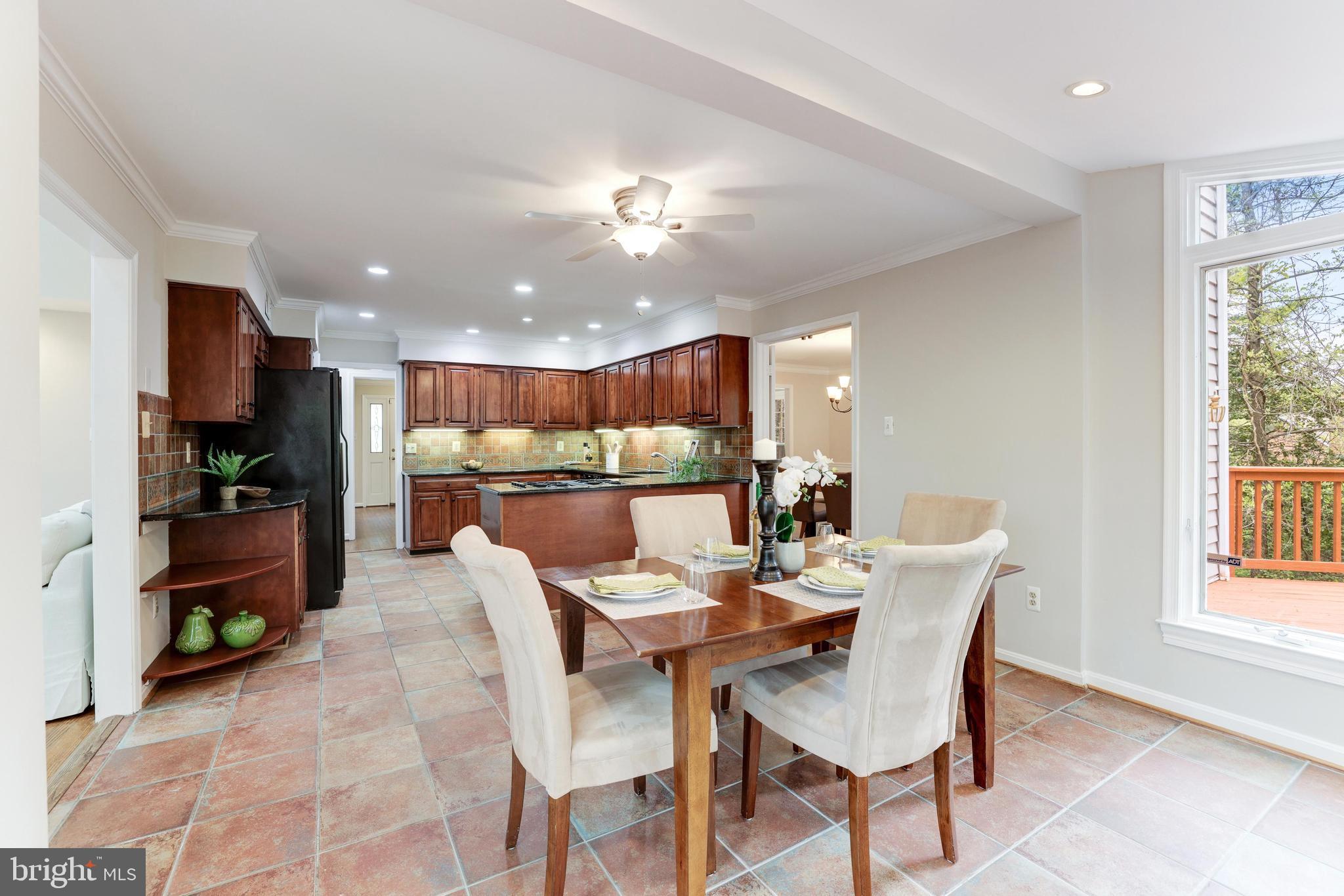 1348 Hunter Mill Road Vienna, VA 22182 - Photo 14 of 71