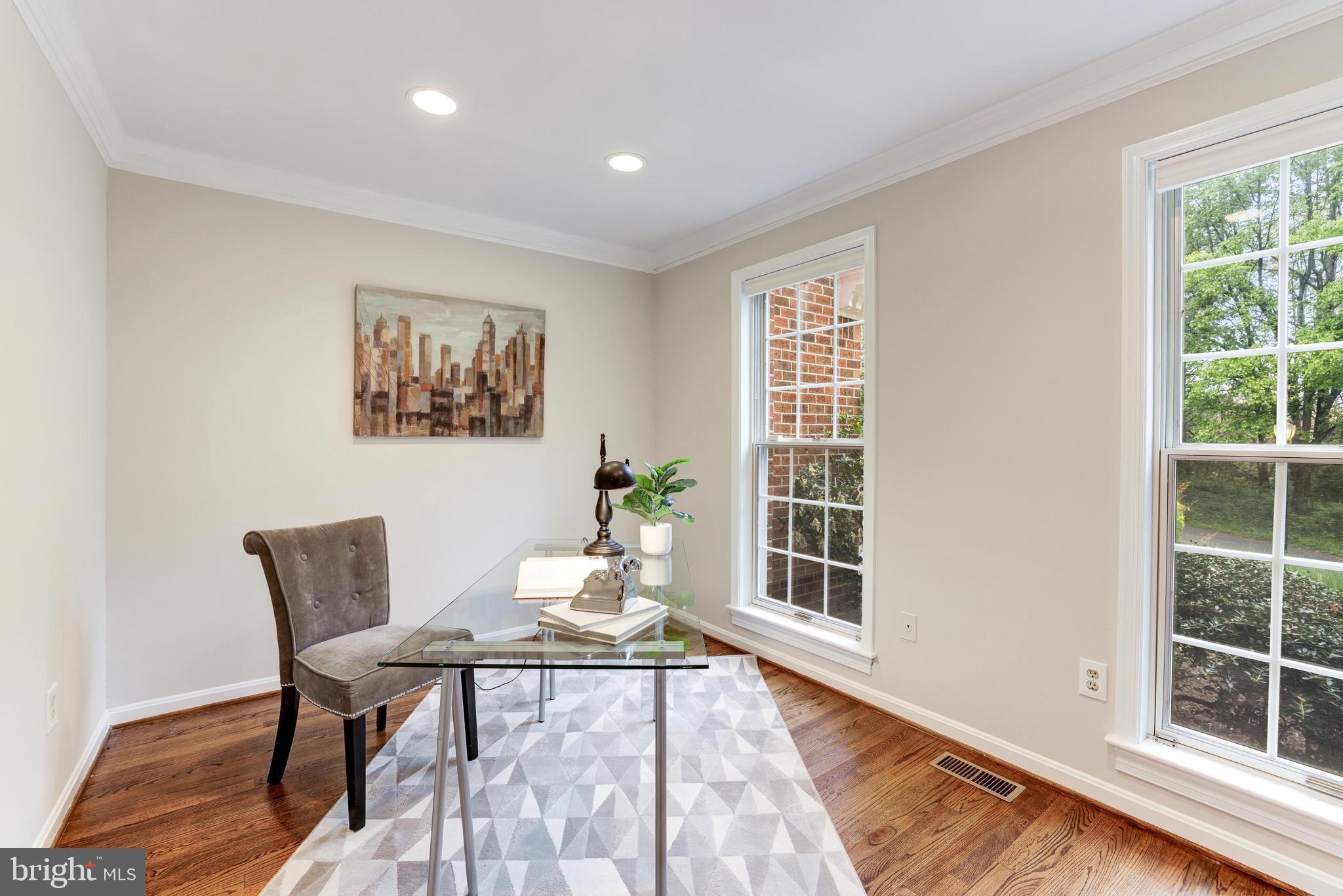 1348 Hunter Mill Road Vienna, VA 22182 - Photo 23 of 71