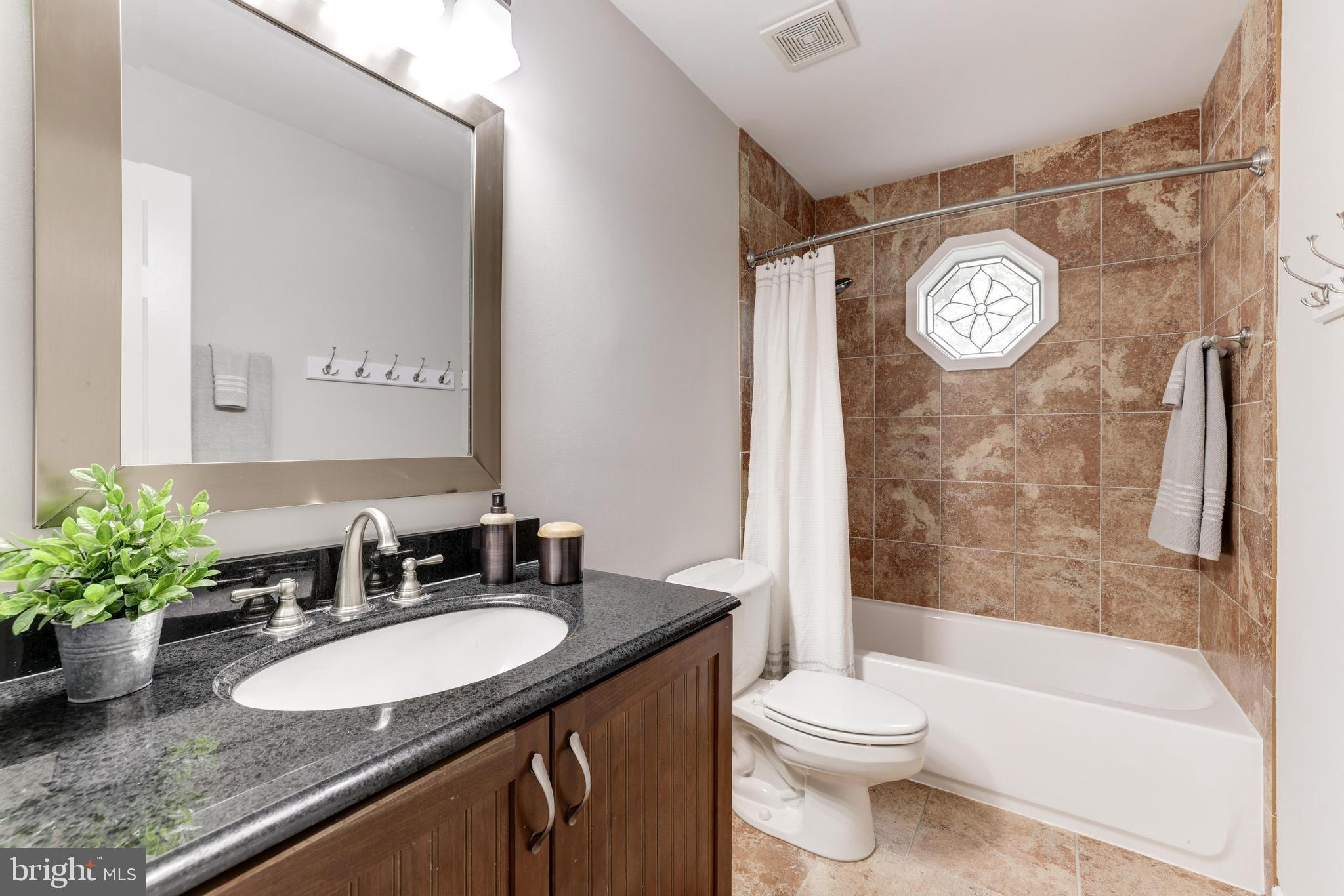 1348 Hunter Mill Road Vienna, VA 22182 - Photo 40 of 71