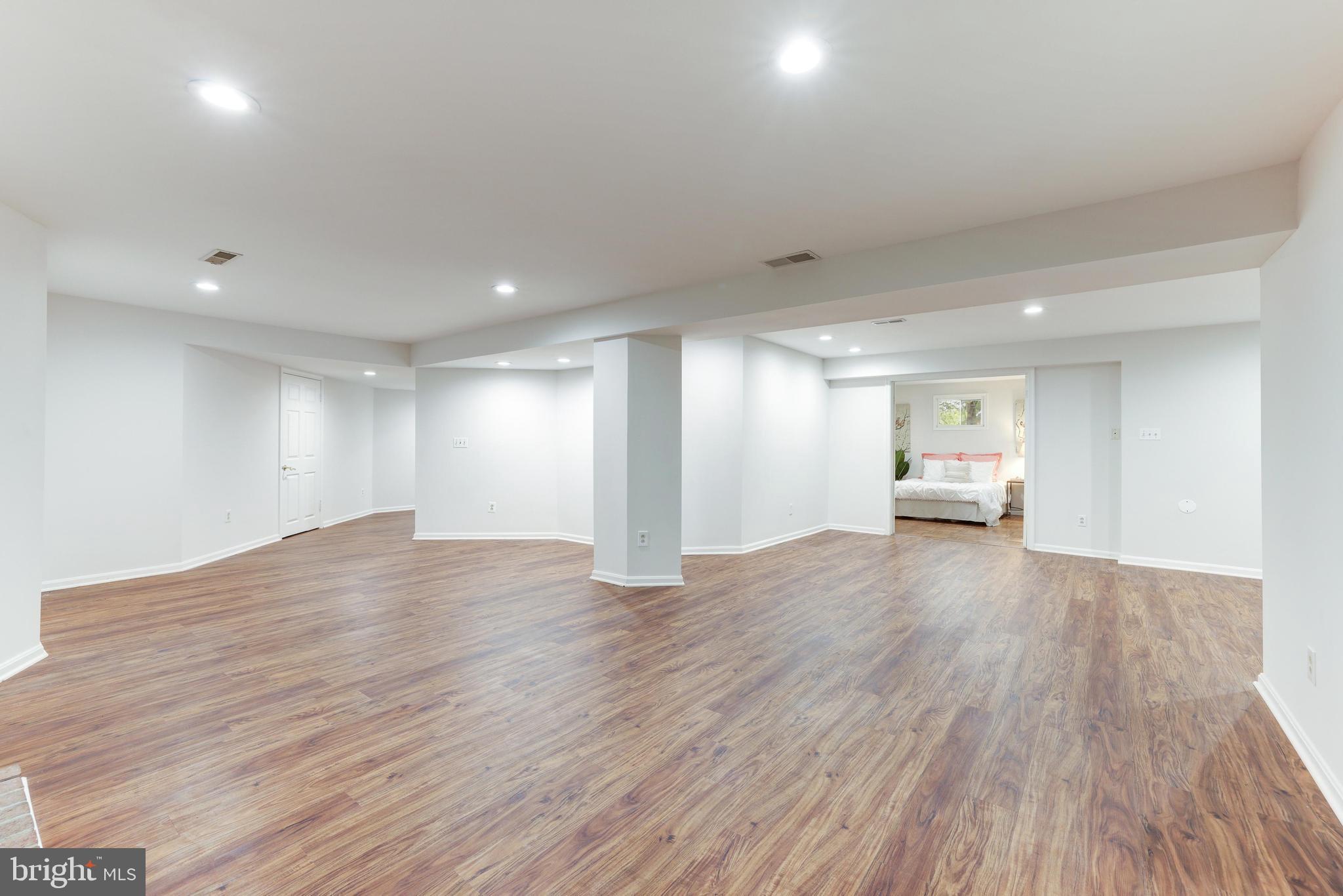 1348 Hunter Mill Road Vienna, VA 22182 - Photo 44 of 71