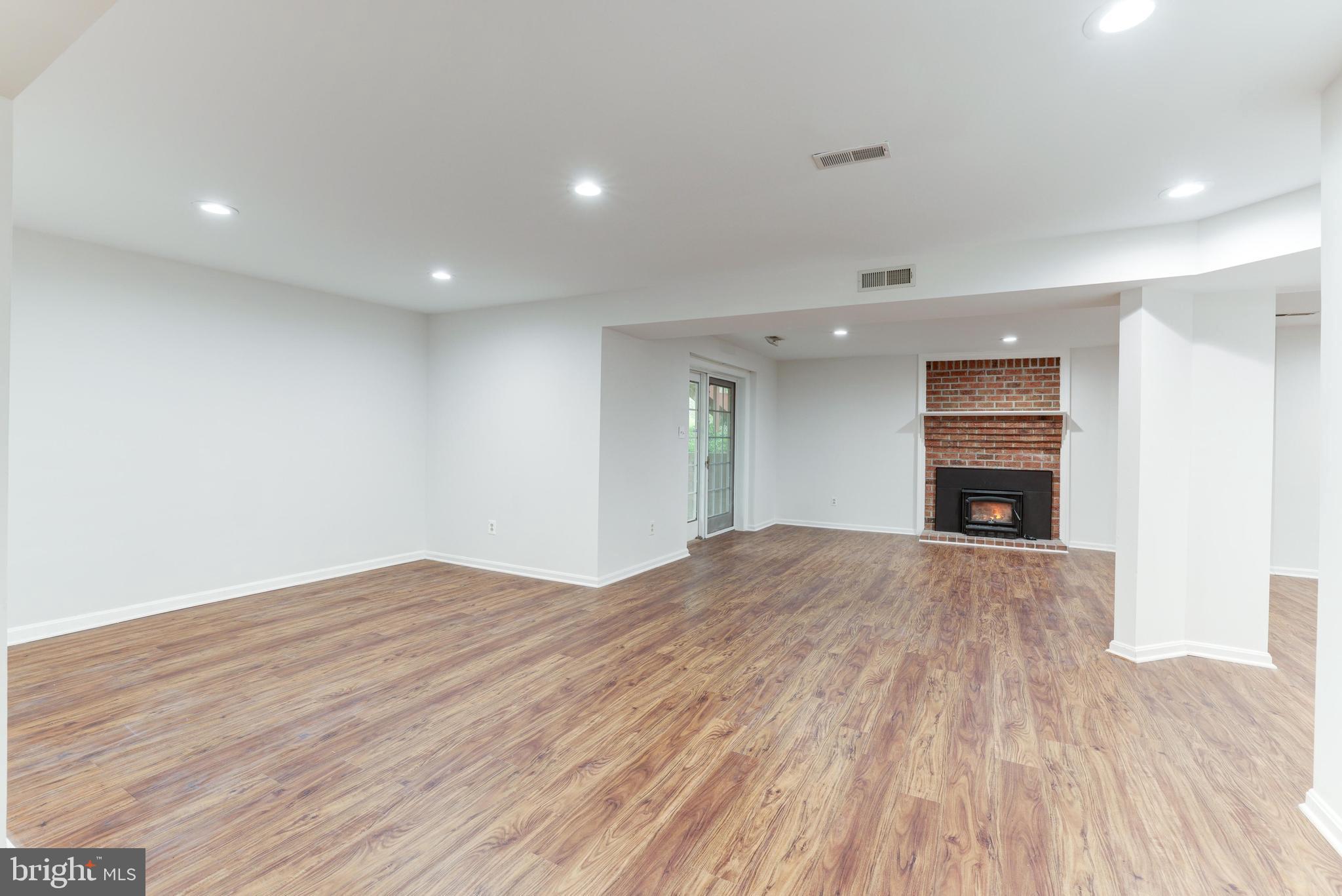 1348 Hunter Mill Road Vienna, VA 22182 - Photo 45 of 71