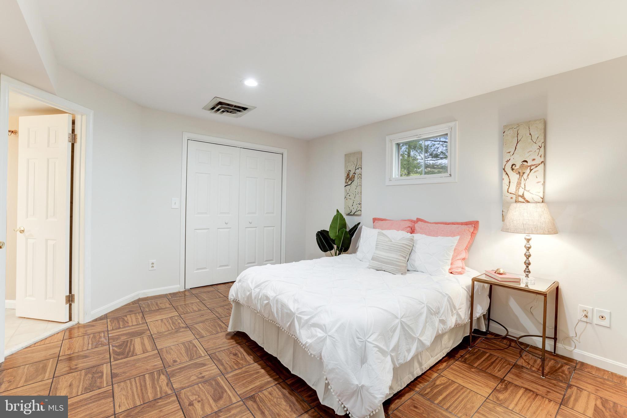 1348 Hunter Mill Road Vienna, VA 22182 - Photo 46 of 71