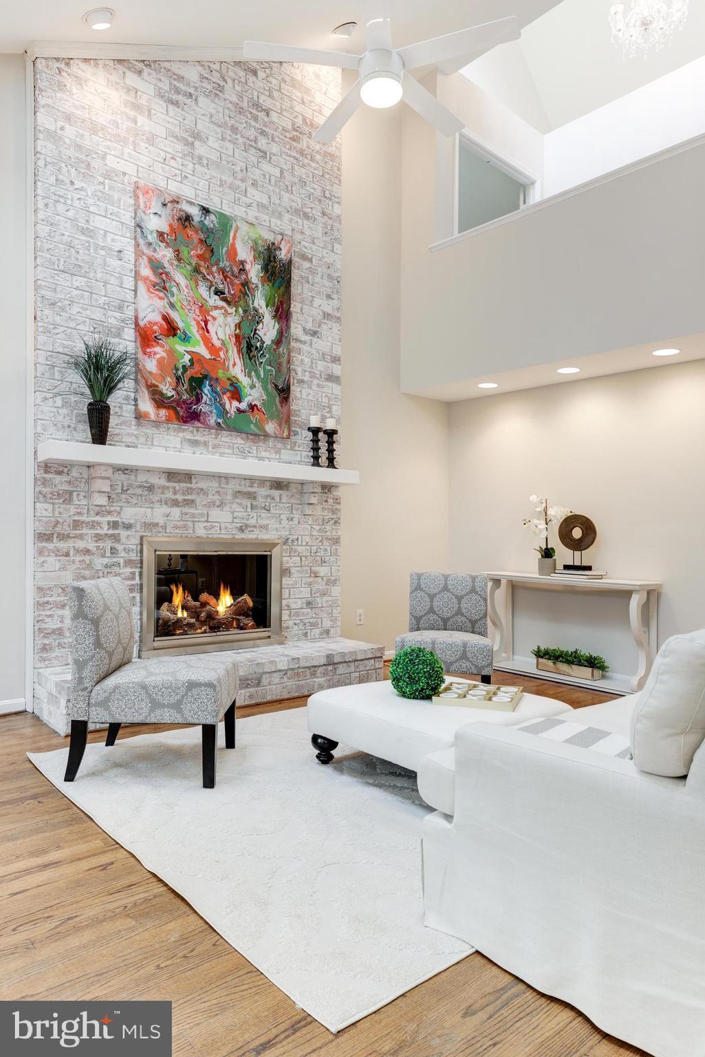 1348 Hunter Mill Road Vienna, VA 22182 - Photo 5 of 71