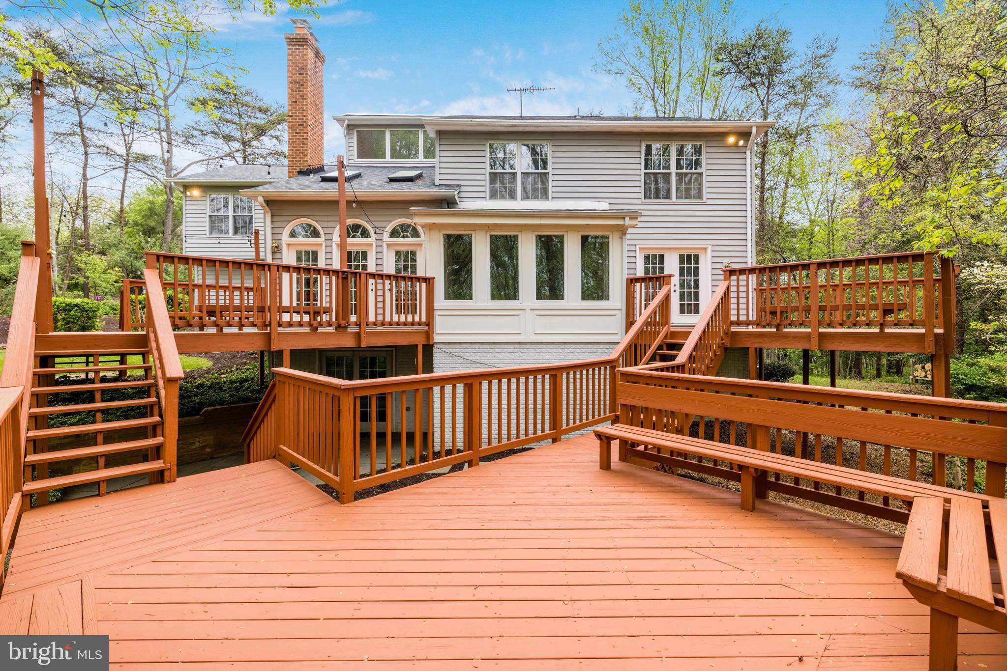 1348 Hunter Mill Road Vienna, VA 22182 - Photo 54 of 71