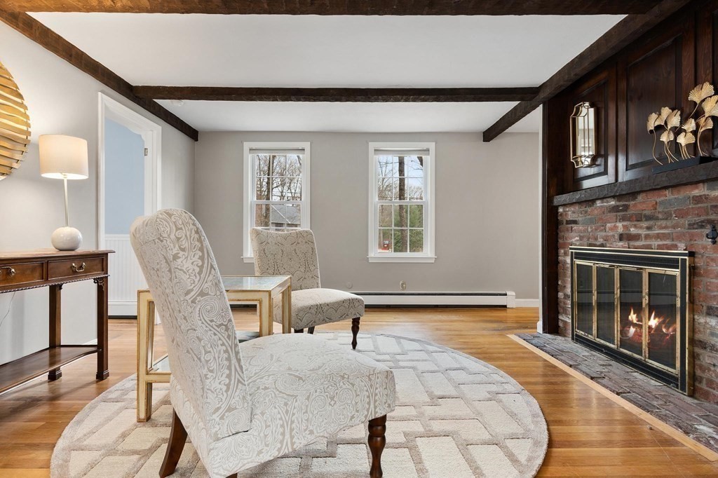 32 Newbury Road Ipswich, MA 01938 - Photo 3 of 38 Gallery Image 3