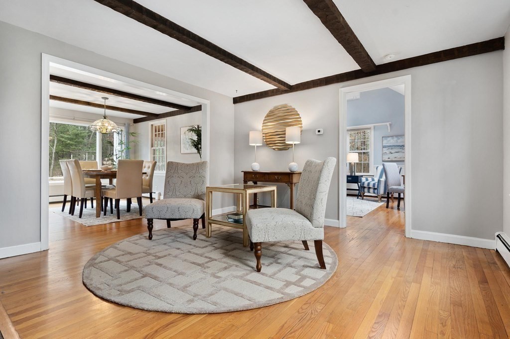 32 Newbury Road Ipswich, MA 01938 - Photo 4 of 38 Gallery Image 4