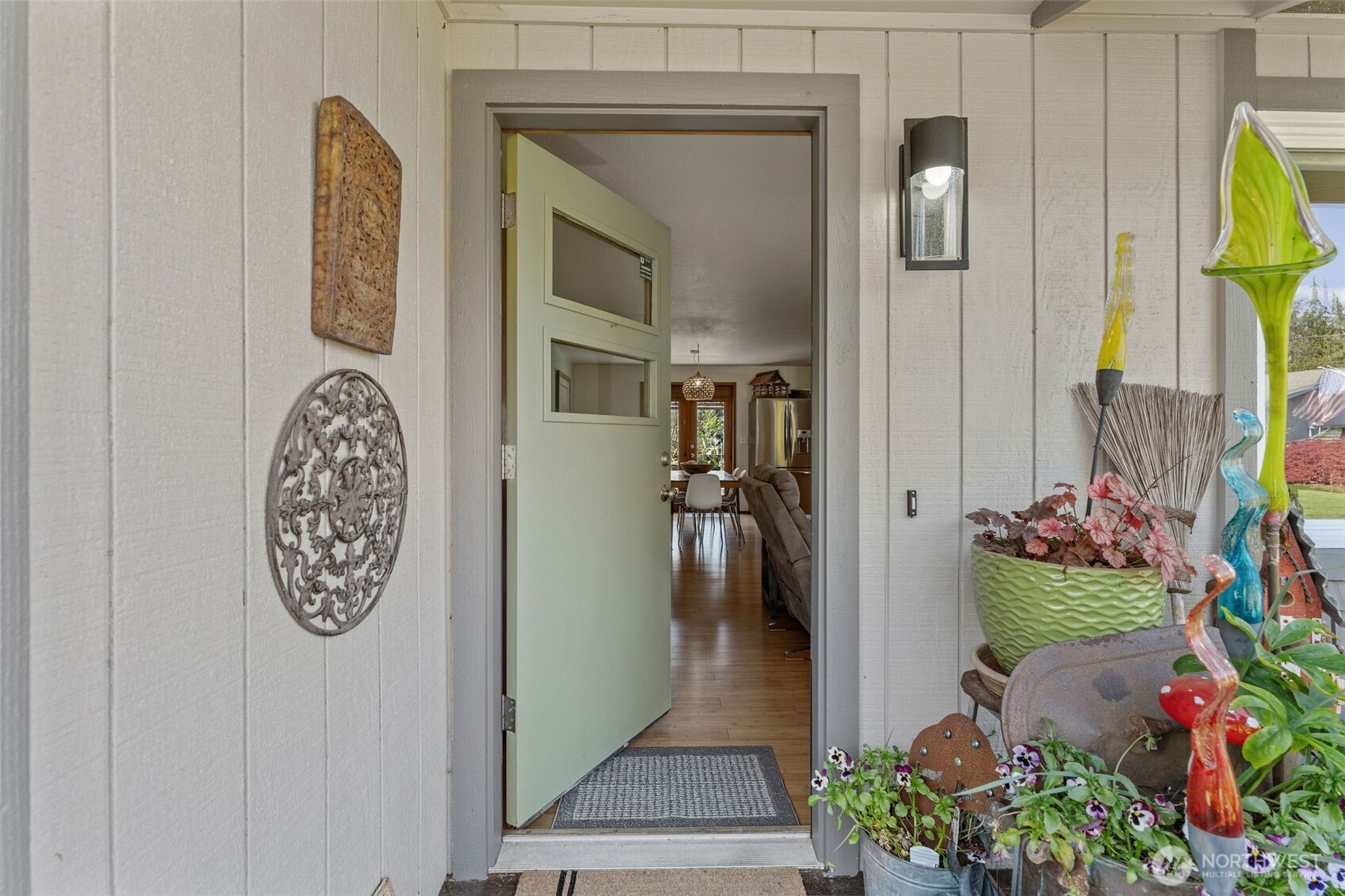 4405 Royal Court Carnation, WA 98014 - Photo 6 of 34 a view of entryway with wooden floor