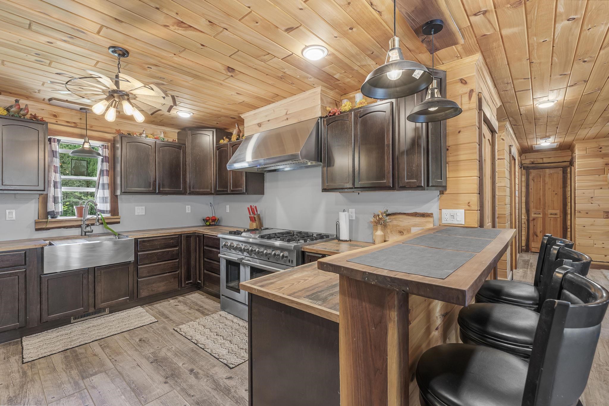 390 South Marshall Road Beulah, MI 49617 - Photo 19 of 83