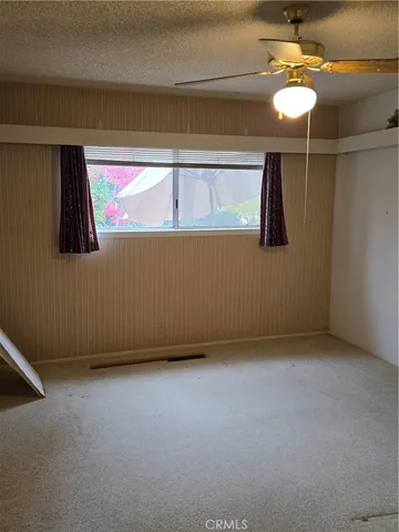 $690,000 | 5867 East Club View Drive, Fresno, CA 93727