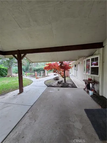 $690,000 | 5867 East Club View Drive, Fresno, CA 93727