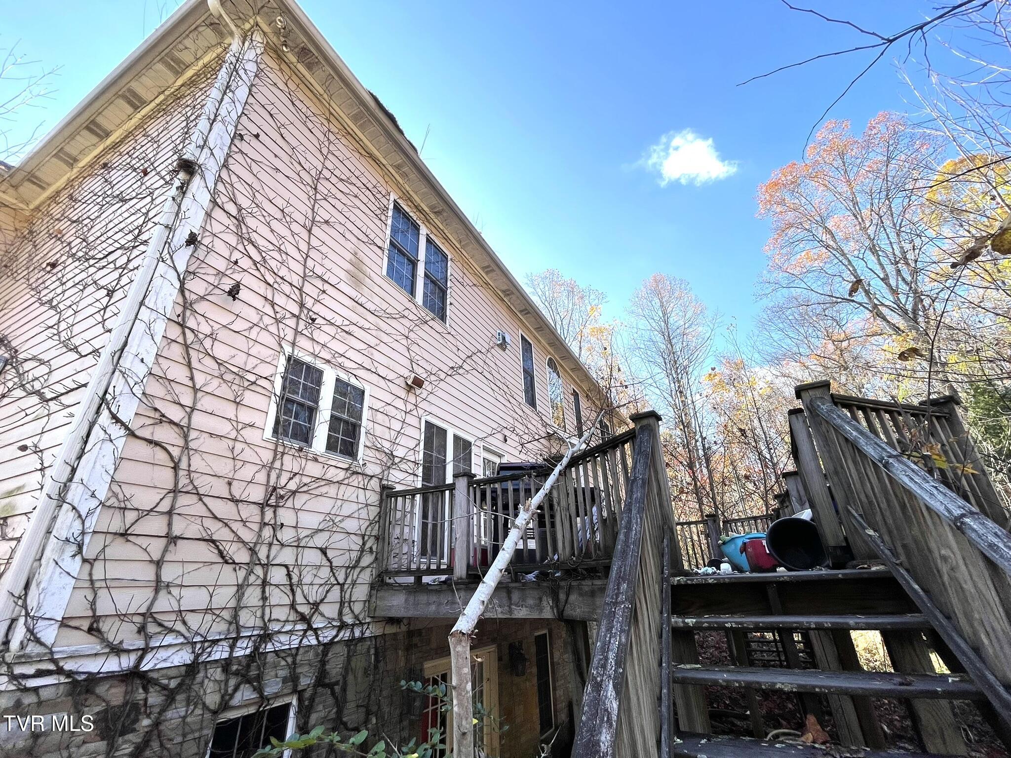 7465 Reedy Creek Road Bristol, VA 24202 - Photo 33 of 44 IMG_3259