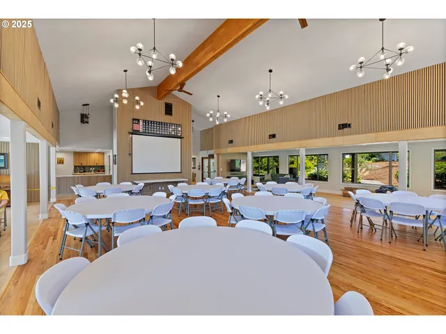 $154,000 | 100 Southwest 195th Avenue, Unit 86, Beaverton, OR 97006