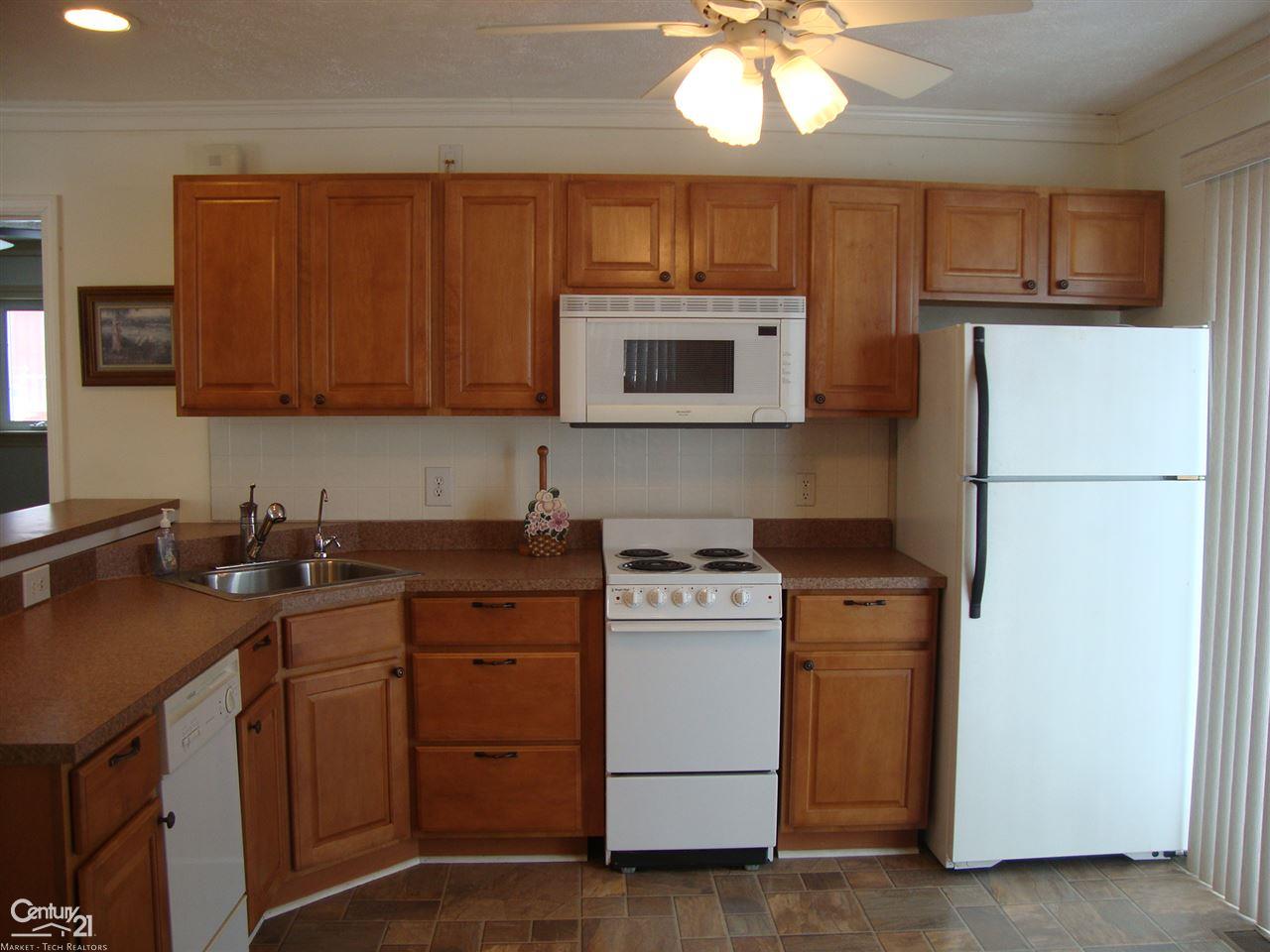 23075 Pratt Road Armada, MI 48005 - Photo 18 of 31