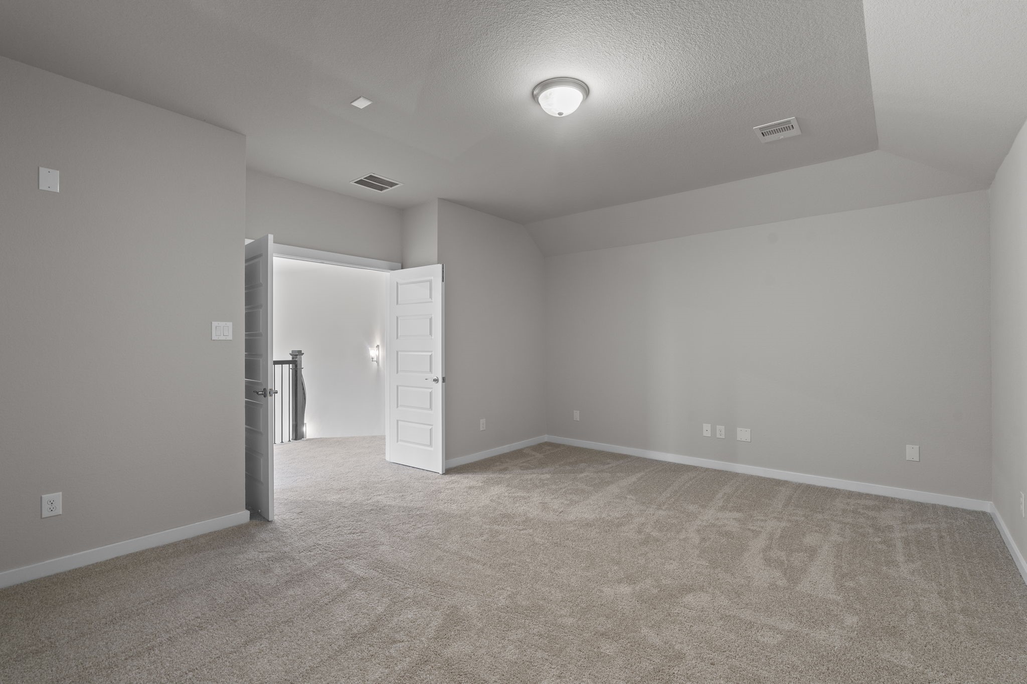 2116 Golden Spruce Court Conroe, TX 77301 - Photo 14 of 28 a view of an empty room