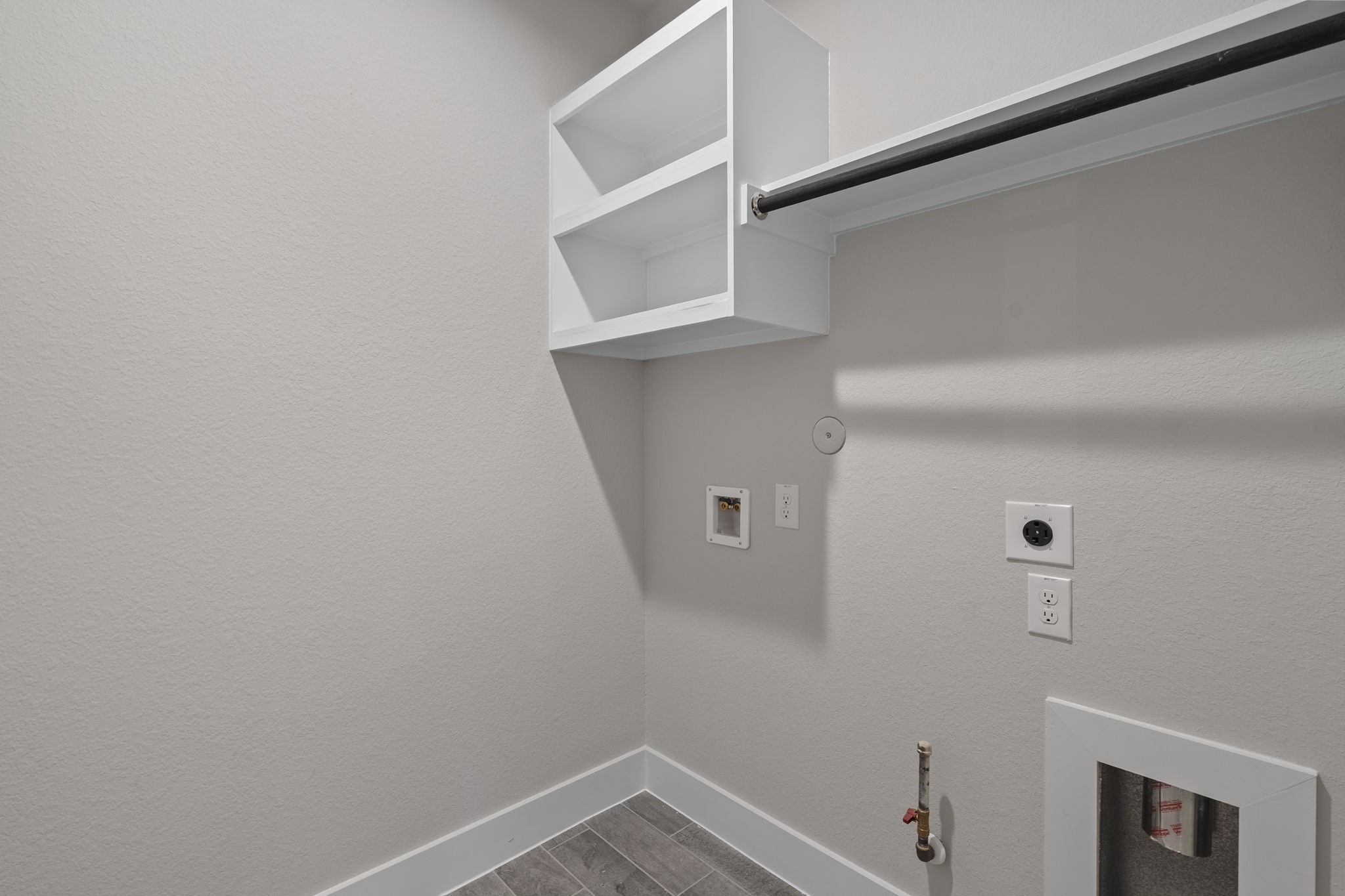 2116 Golden Spruce Court Conroe, TX 77301 - Photo 21 of 28 a view of small space