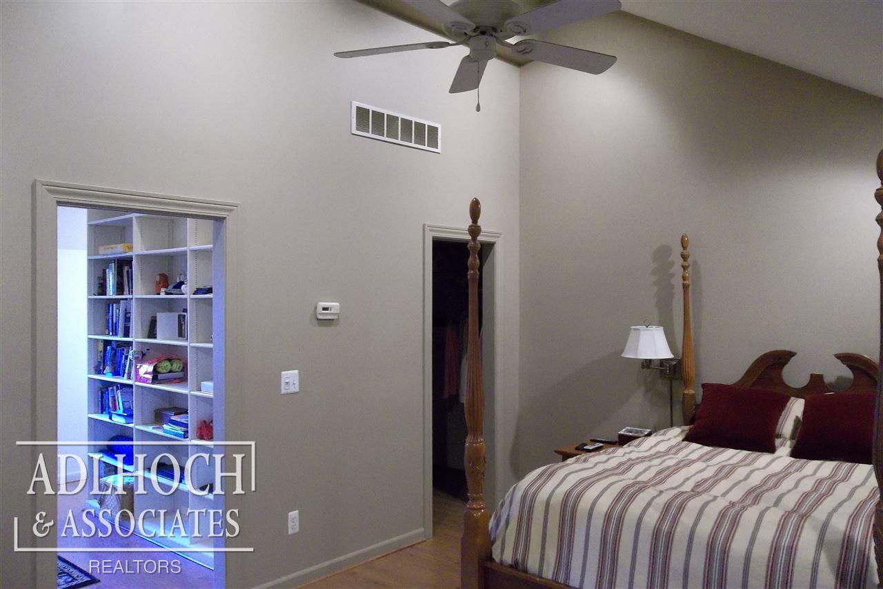 89 Muir Road Grosse Pointe Farms, MI 48236 - Photo 19 of 26