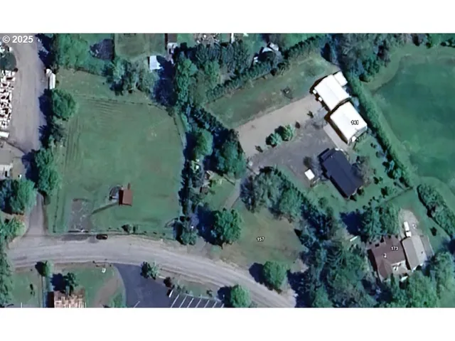 $85,000 | 135 Crest Drive, Myrtle Creek, OR 97457