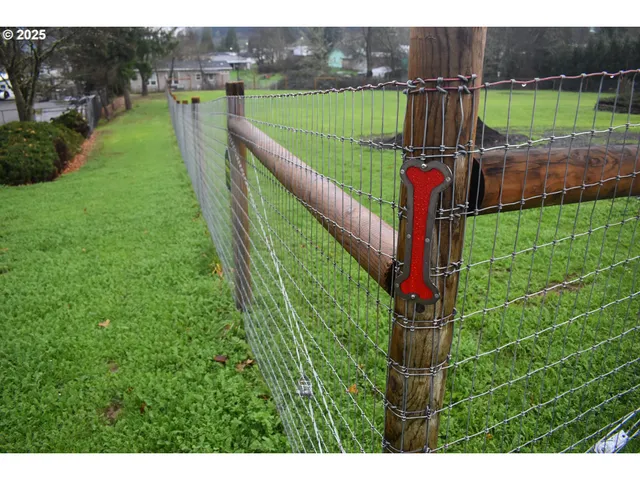 $85,000 | 135 Crest Drive, Myrtle Creek, OR 97457