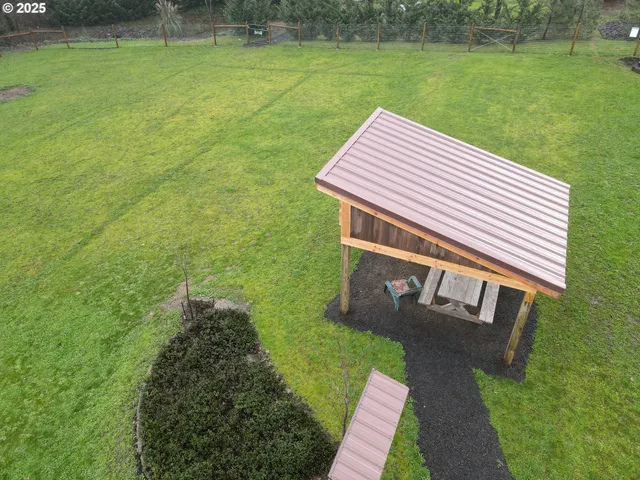 $85,000 | 135 Crest Drive, Myrtle Creek, OR 97457