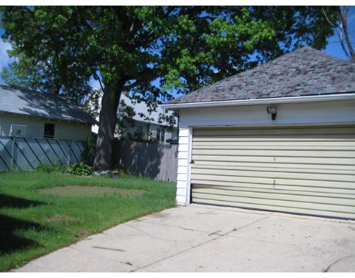 65 Redlands Street Springfield, MA 01104 - Photo 13 of 14 Gallery Image 13