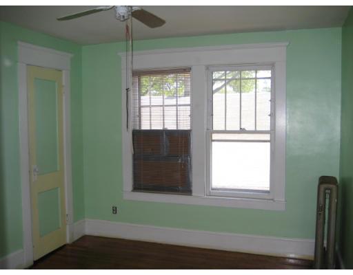 65 Redlands Street Springfield, MA 01104 - Photo 9 of 14 Gallery Image 9