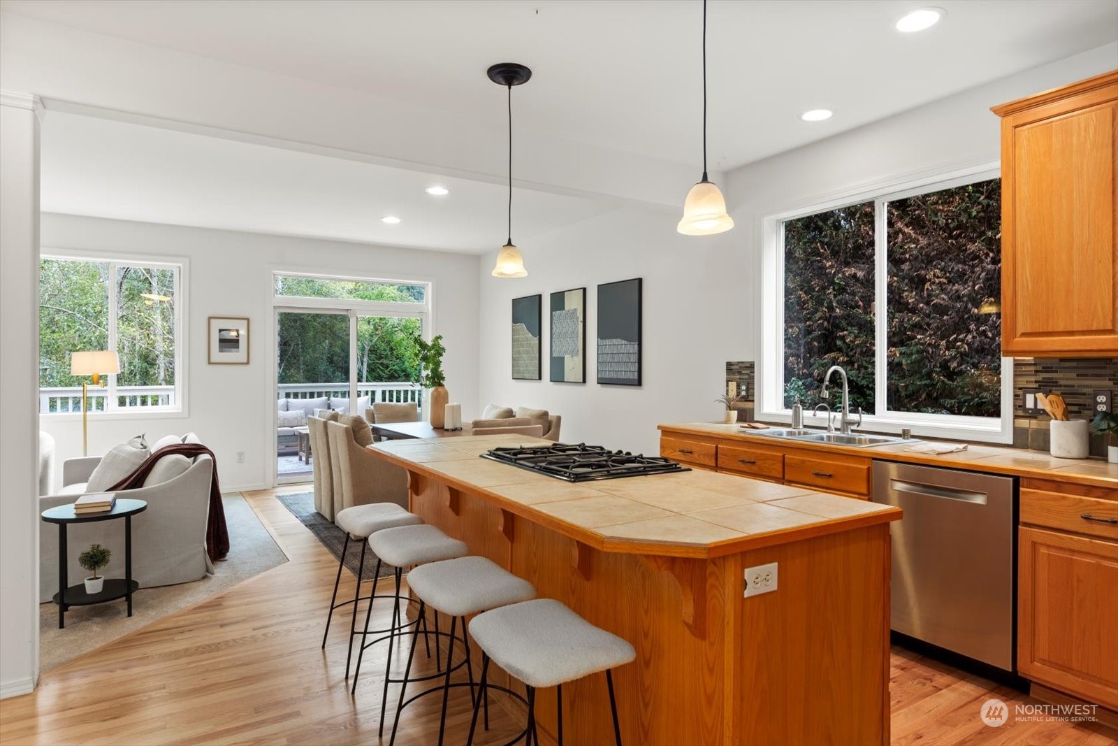 22920 53rd Avenue Southeast Bothell, WA 98021 - Photo 10 of 40 a dining table with chairs and window