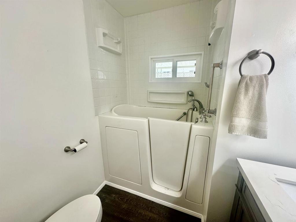 8301 Mission Gorge Road, Unit 282 Santee, CA 92071 - Photo 18 of 43