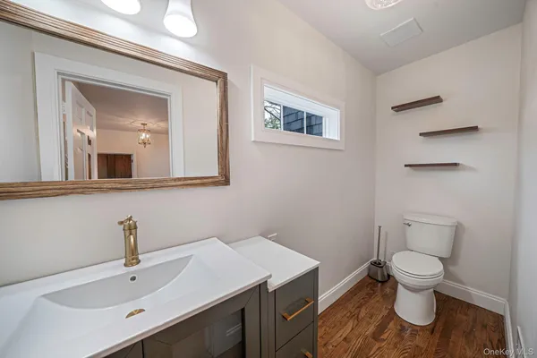 $1,275,000 | 61 Ocean Avenue, Islip, NY 11751