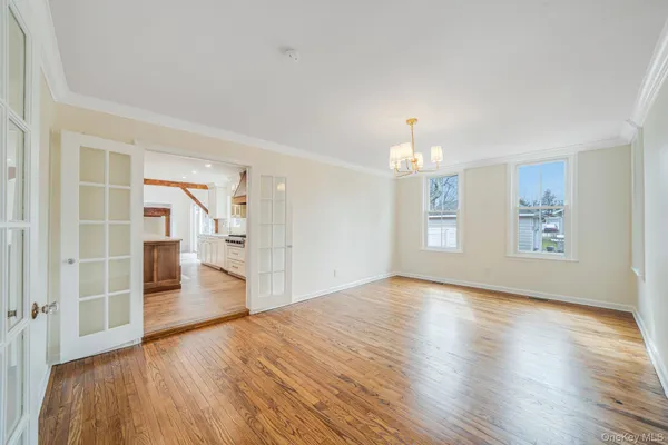 $1,275,000 | 61 Ocean Avenue, Islip, NY 11751