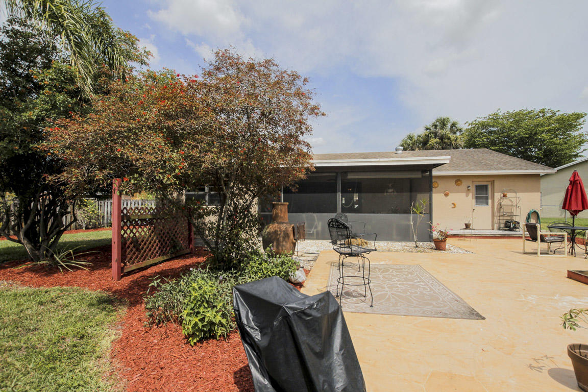 23166 Southwest 58th Avenue Boca Raton, FL 33428 - Photo 20 of 32 0021