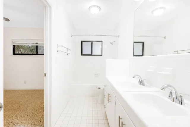 $514,500 | 2 Warwick Drive, Shalimar, FL 32579