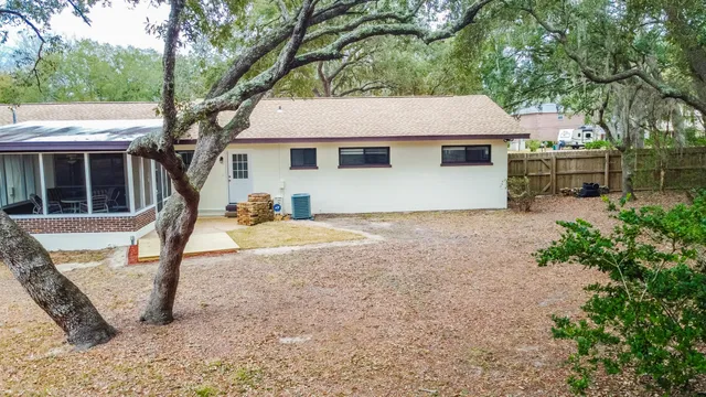 $514,500 | 2 Warwick Drive, Shalimar, FL 32579