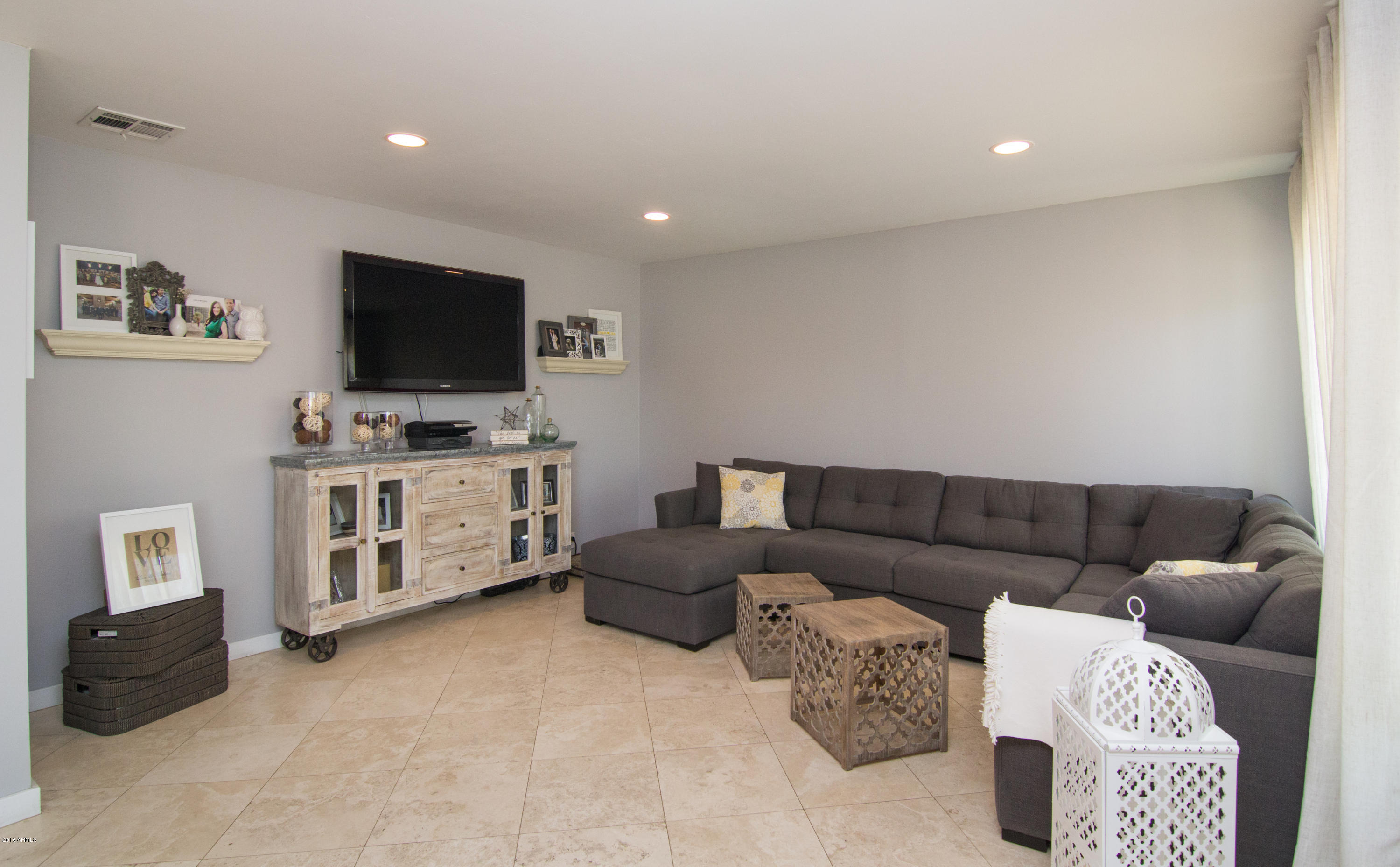 3016 East Roma Avenue Phoenix, AZ 85016 - Photo 3 of 23 IMG_2096