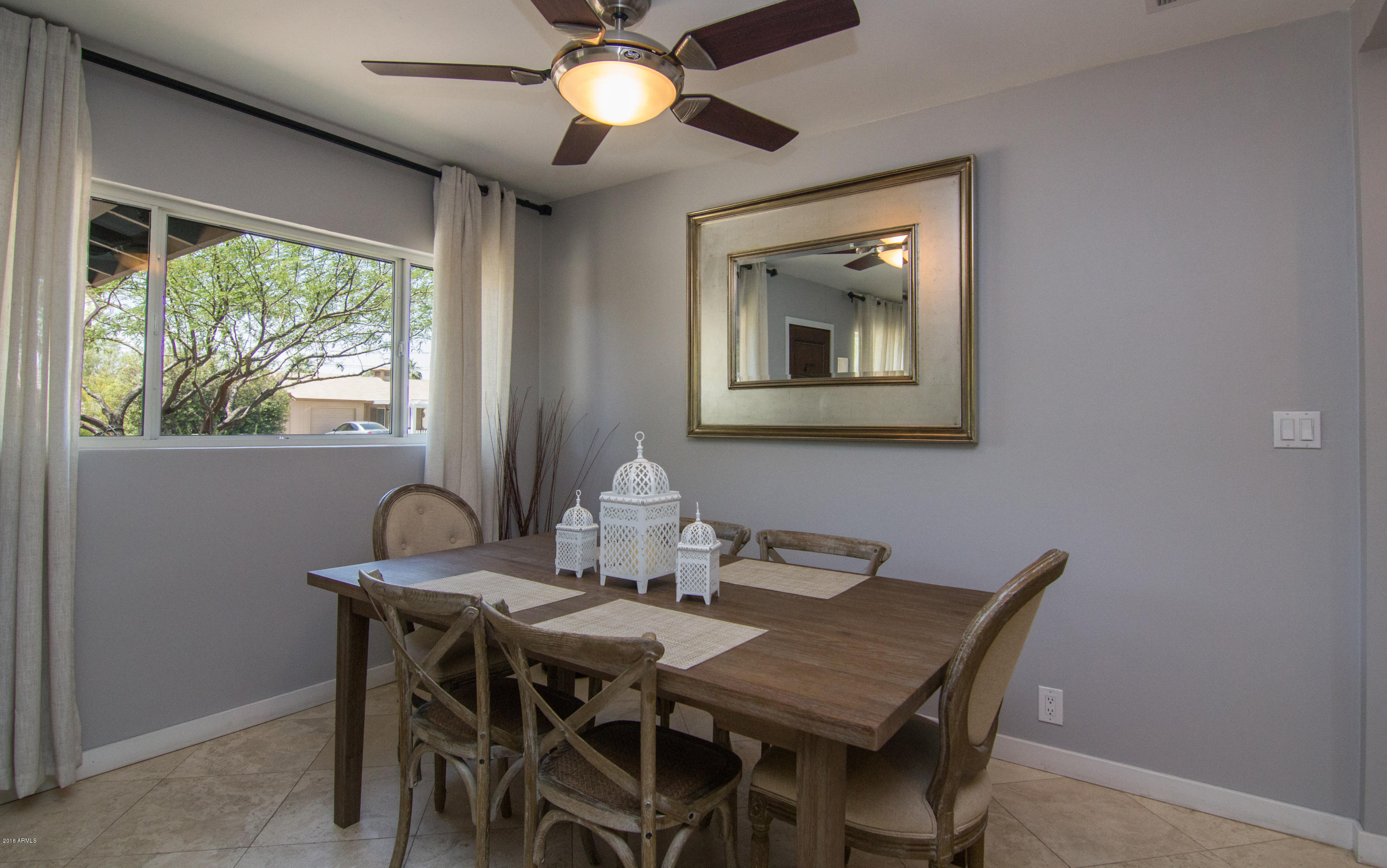 3016 East Roma Avenue Phoenix, AZ 85016 - Photo 4 of 23 IMG_2098 copy