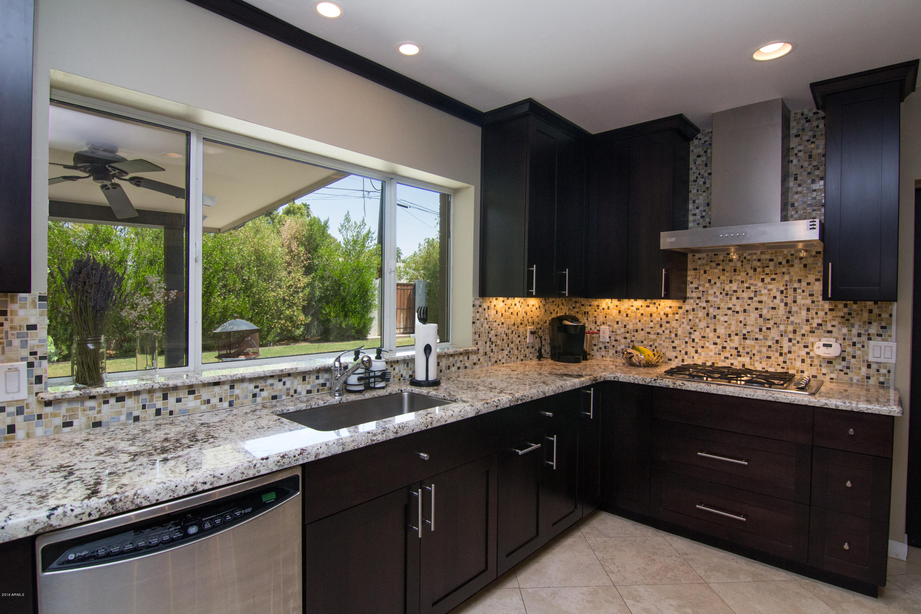 3016 East Roma Avenue Phoenix, AZ 85016 - Photo 8 of 23 IMG_2114 copy