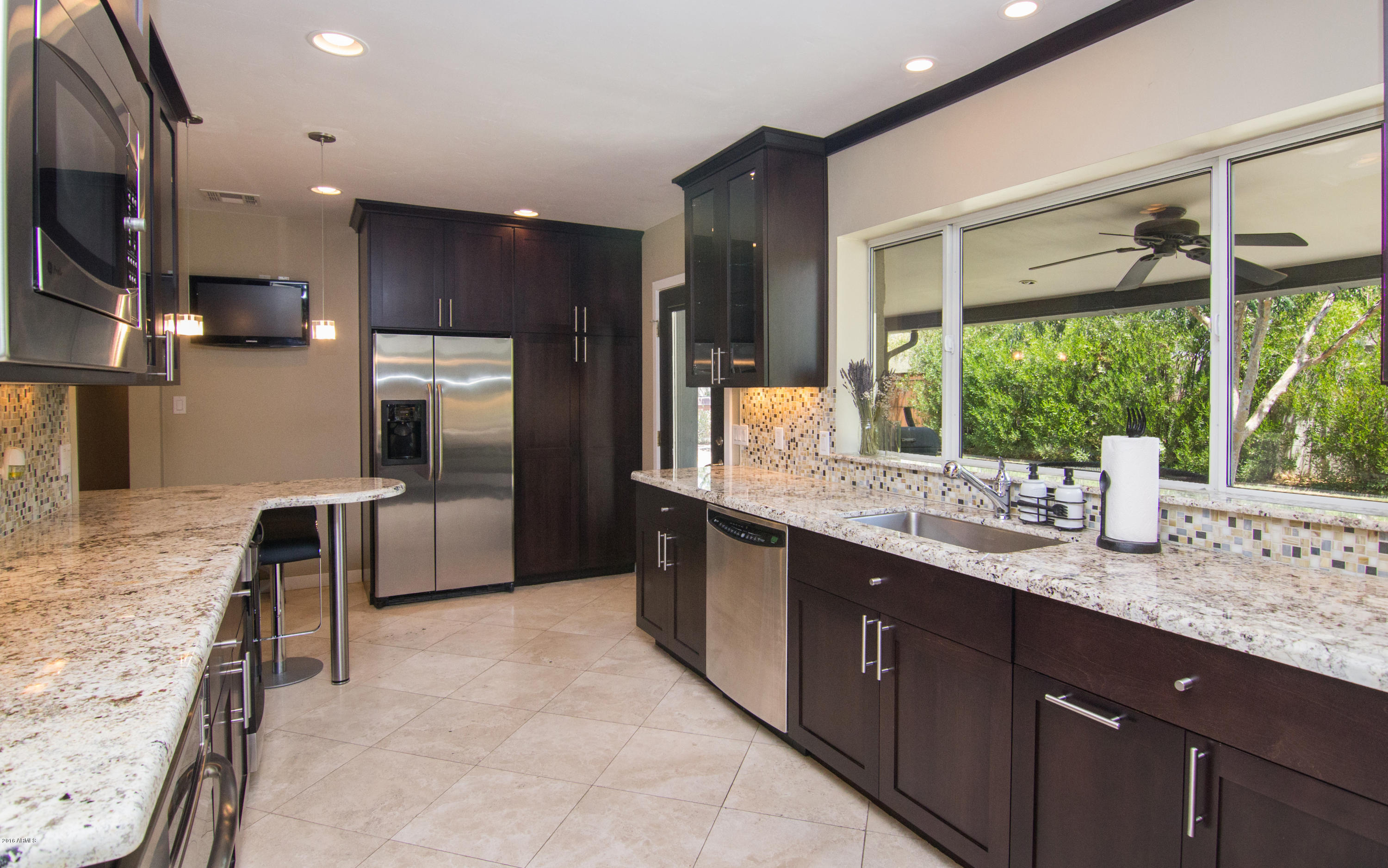 3016 East Roma Avenue Phoenix, AZ 85016 - Photo 9 of 23 IMG_2116 copy